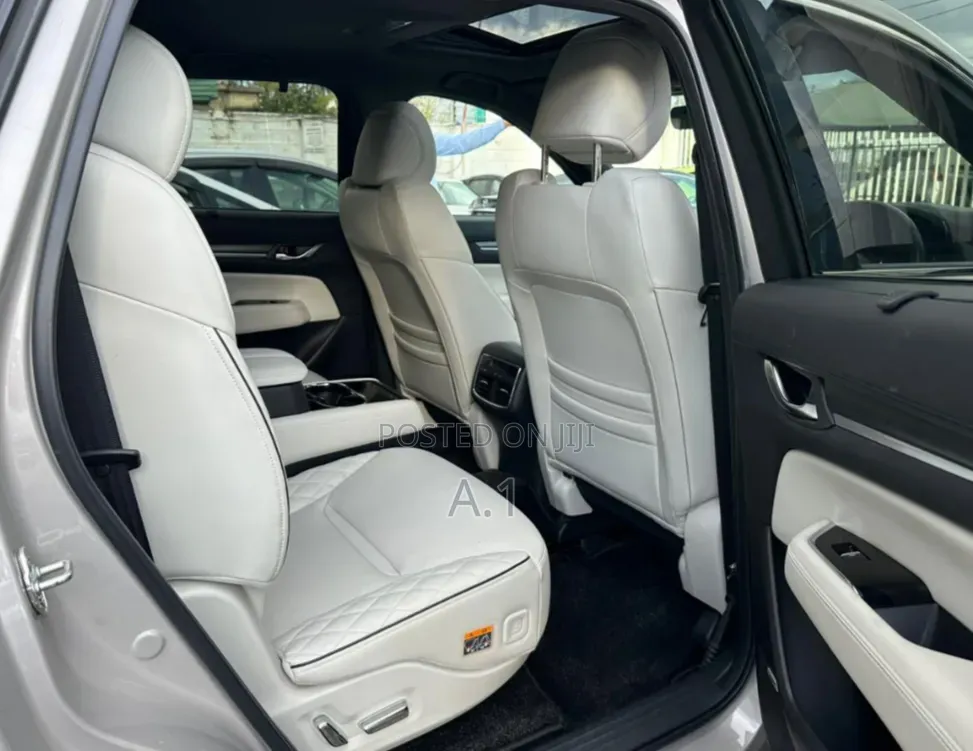 Mazda CX-8 2021 Silver