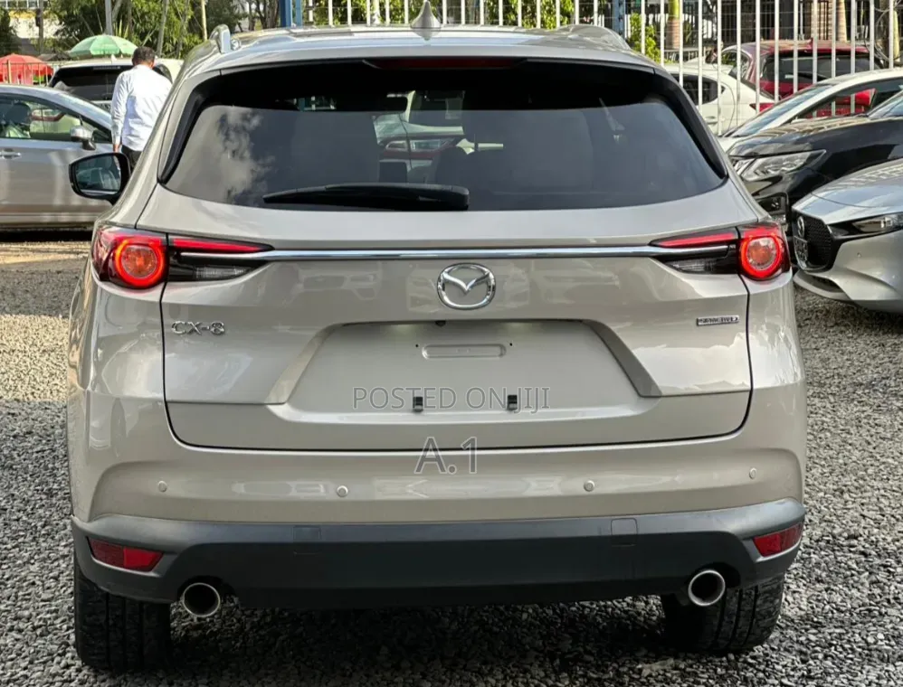 Mazda CX-8 2021 Silver