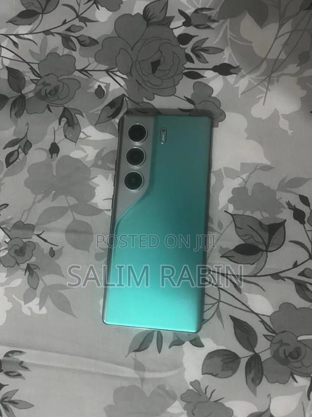 Tecno Camon 40 256 GB Blue