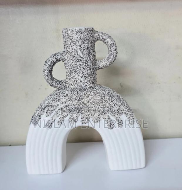 Minimalist Nordic Boho Ceramic Vase - thumbnail 4