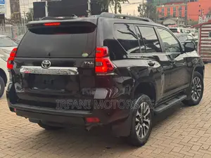 Toyota Land Cruiser Prado 2.8 2020 Black