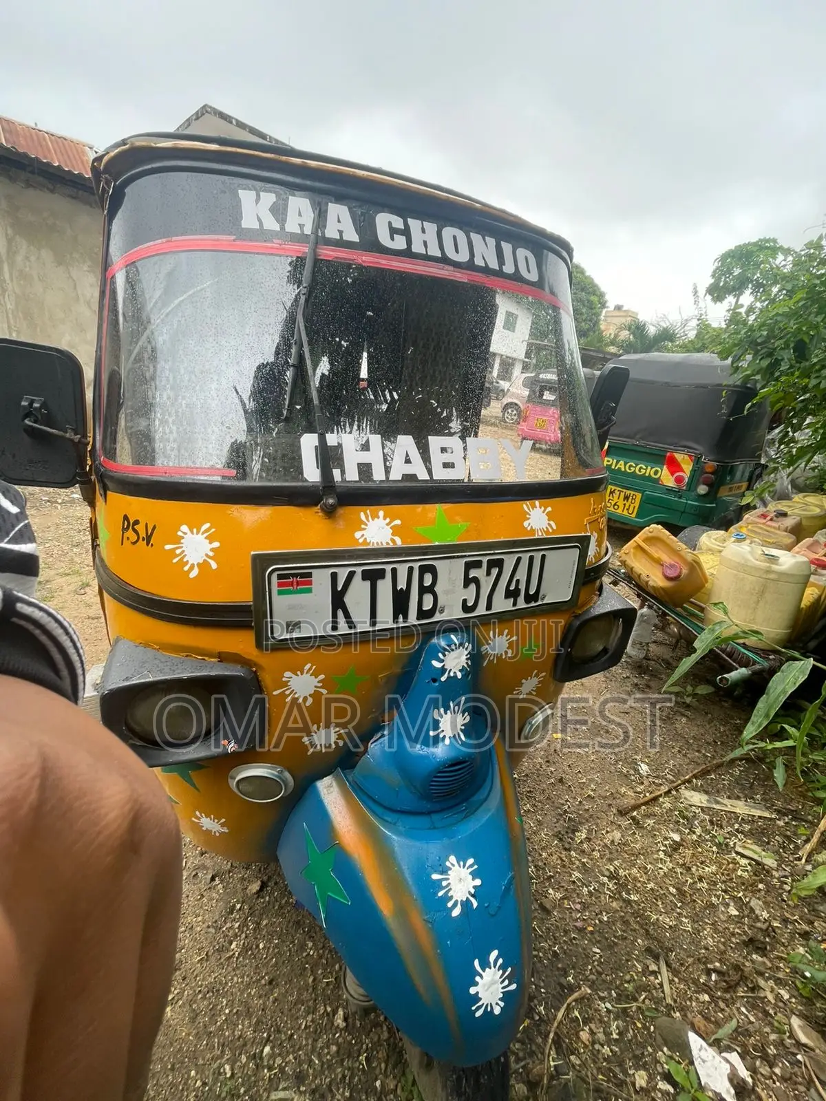 Piaggio 2014 Yellow