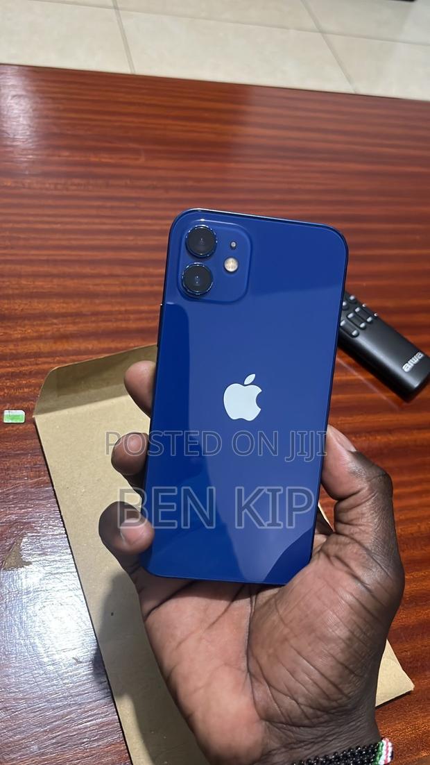 Apple iPhone 12 64 GB Blue