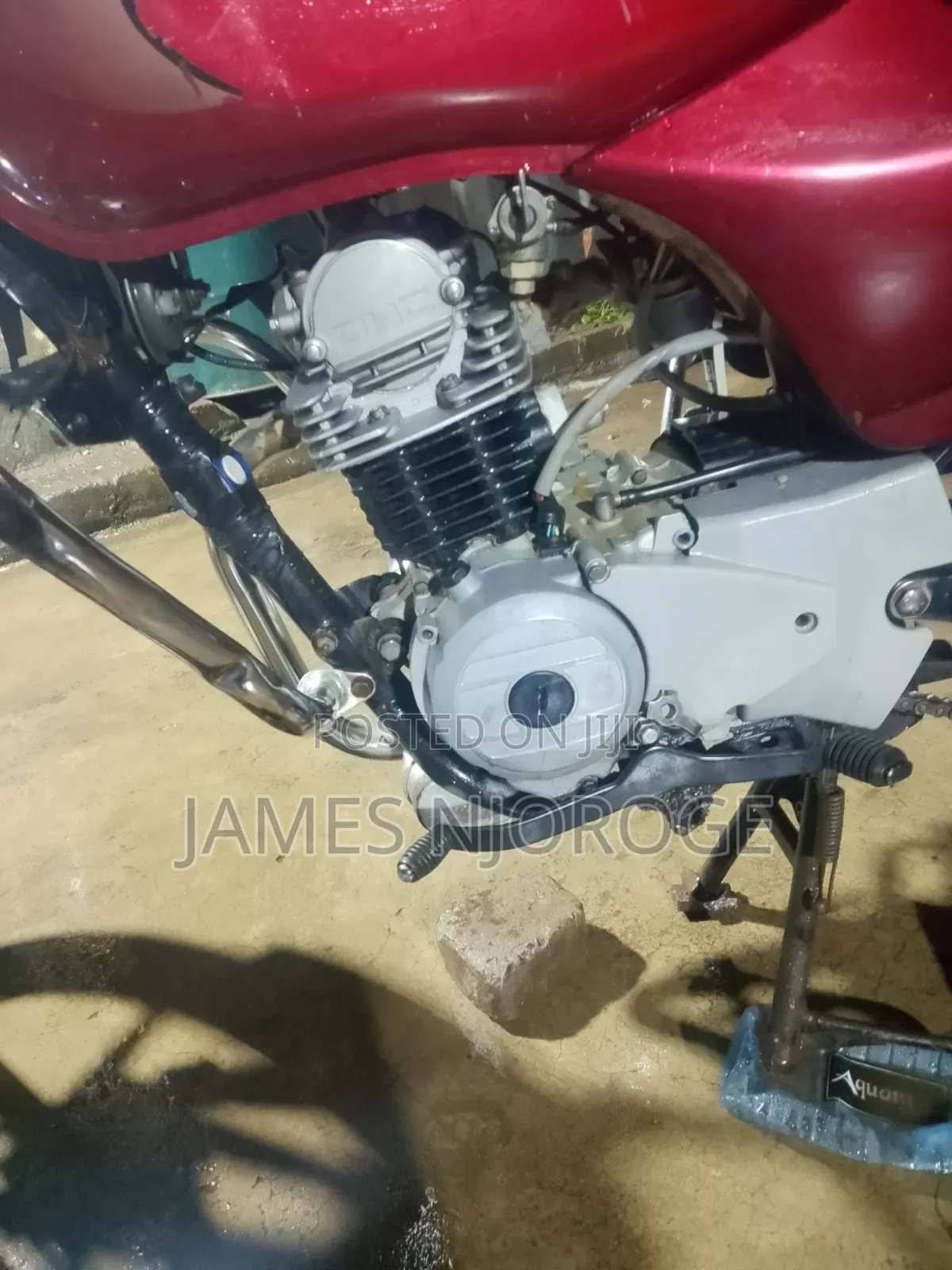 Bajaj Boxer 100 2017 Red