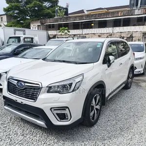 Subaru Forester 2019 White
