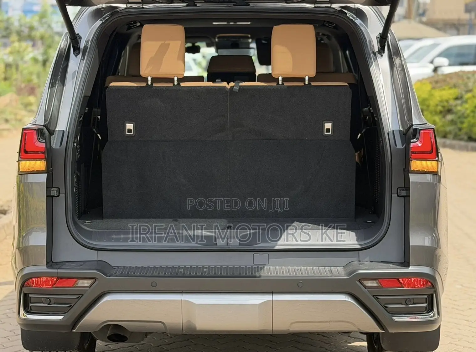 Lexus LX 600 2022 Gray