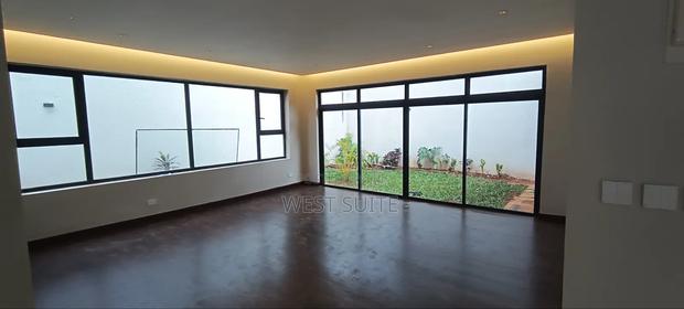 5bdrm Villa in Muthangari for sale - thumbnail 2