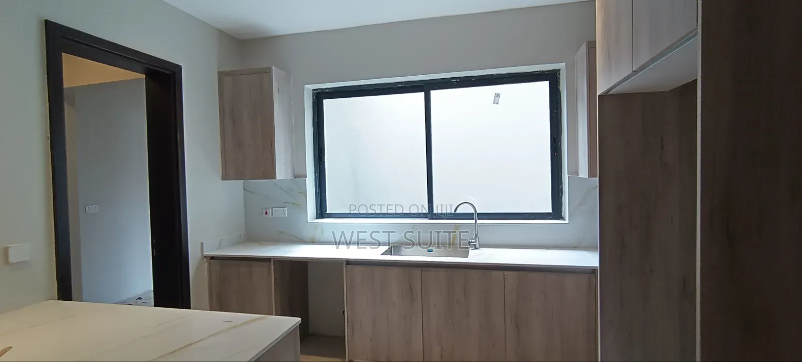 5bdrm Villa in Muthangari for sale