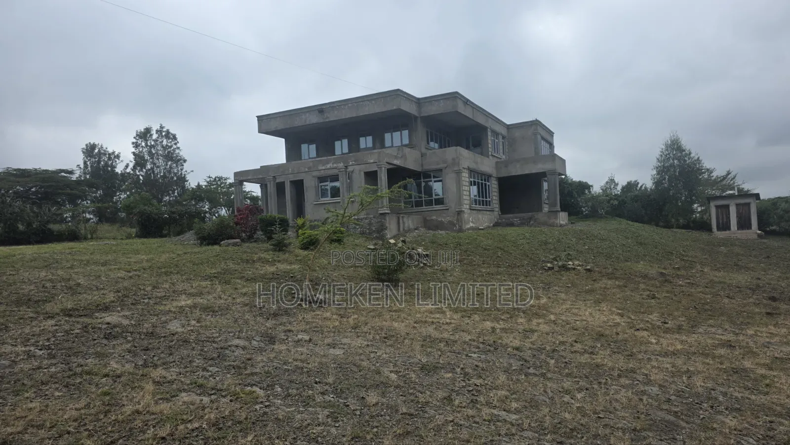 6bdrm Villa in Kiserian for sale