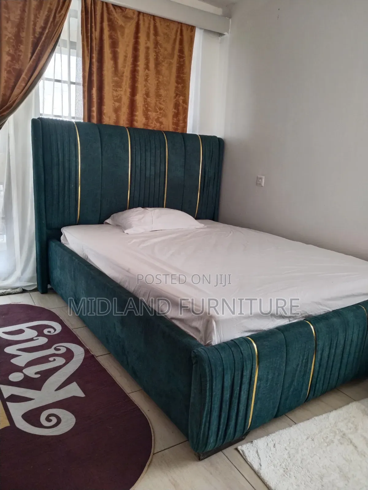 5*6 Upholstered Bed