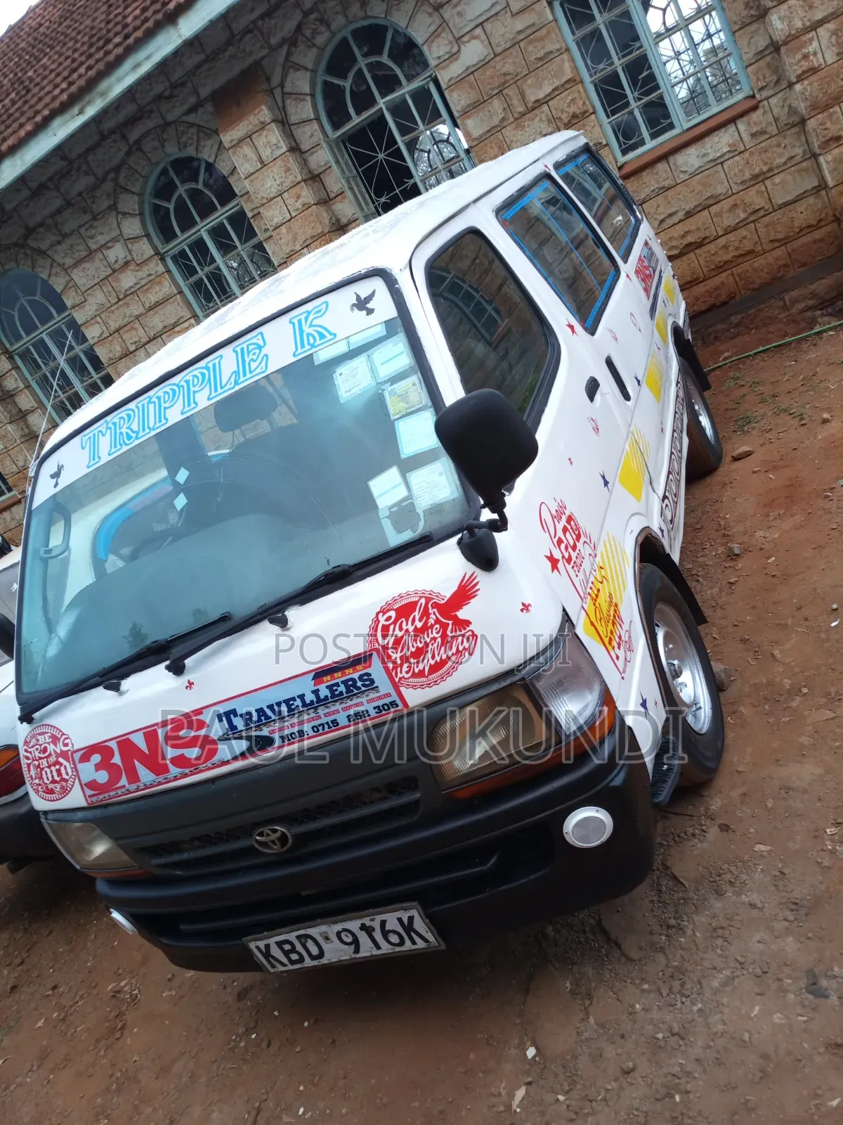 Toyota HiAce 2001 White