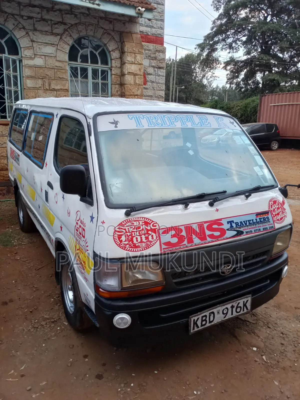 Toyota HiAce 2001 White