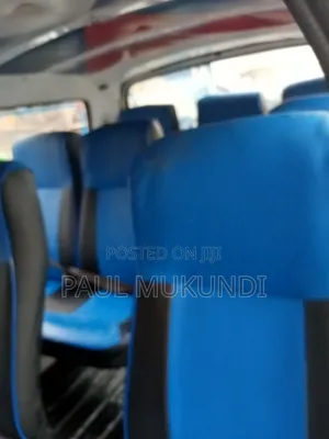 Toyota HiAce 2001 White