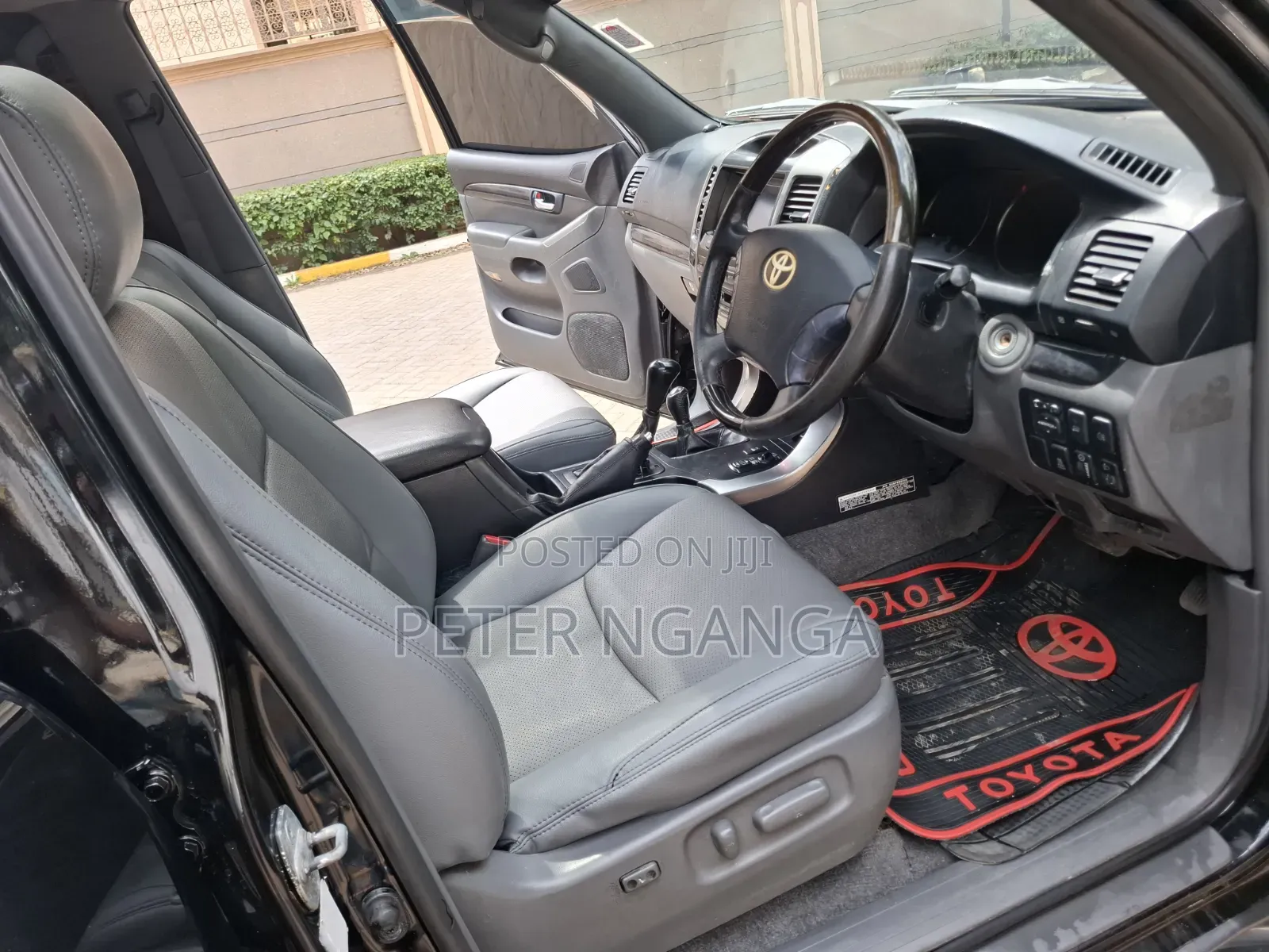 Toyota Land Cruiser Prado 2009 Black
