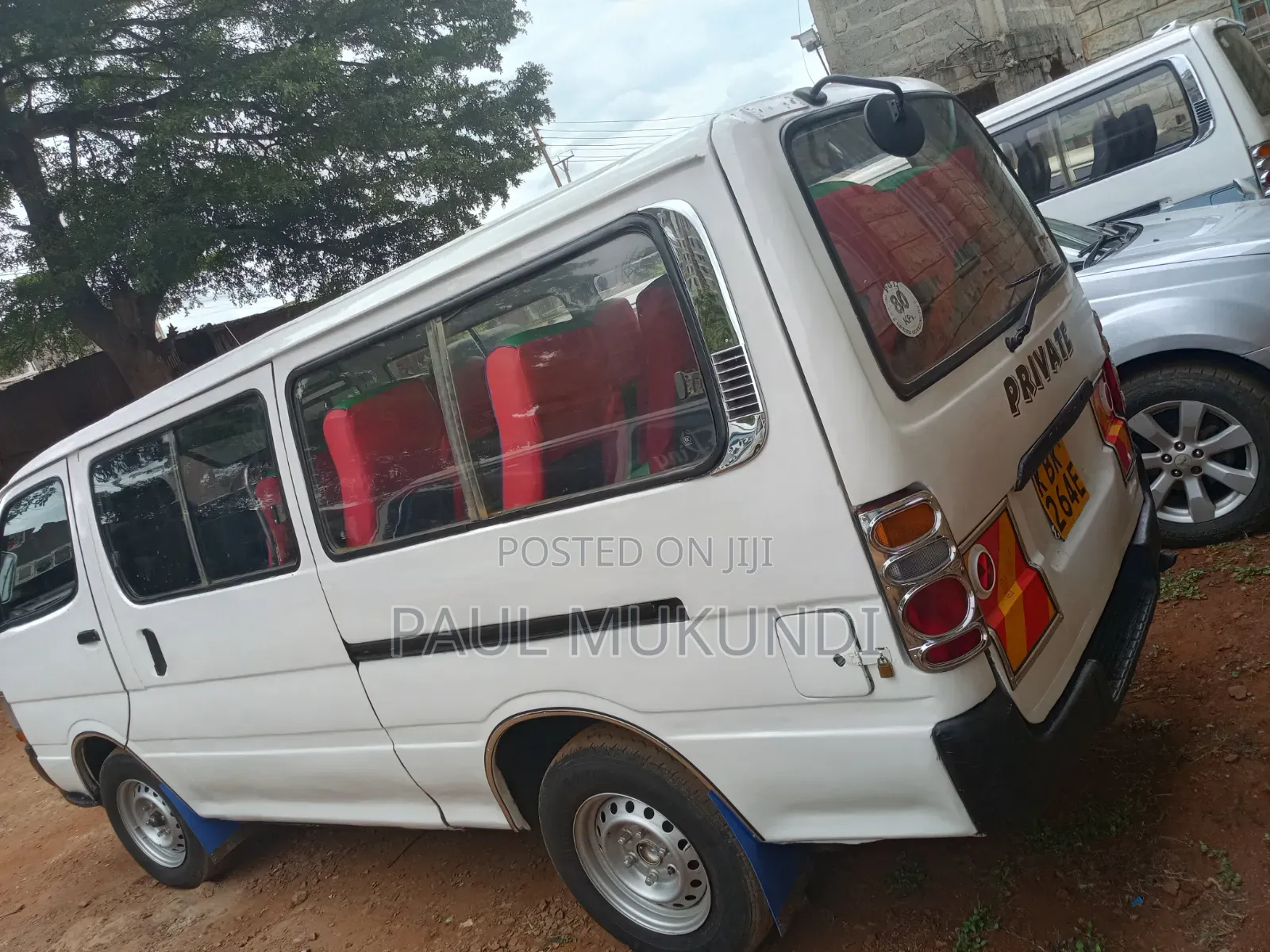 Toyota HiAce 2004 White