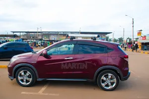Honda Vezel 2015 Maroon