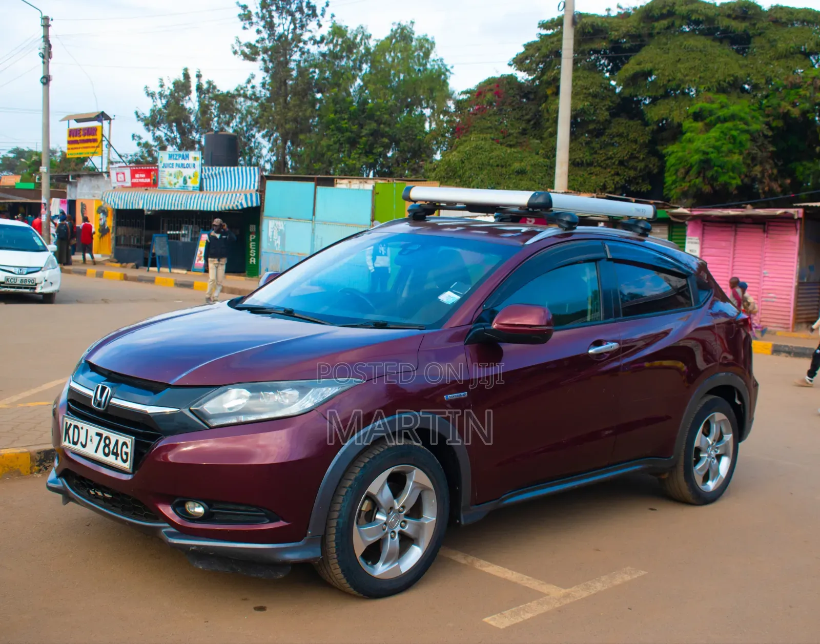 Honda Vezel 2015 Maroon