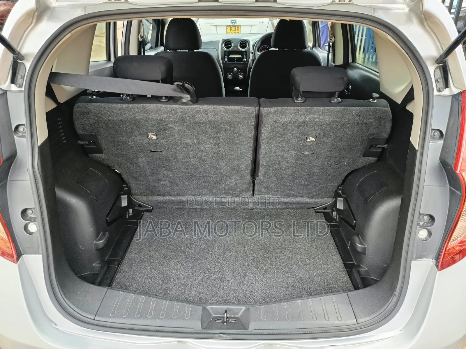 Nissan Note 2013 Silver