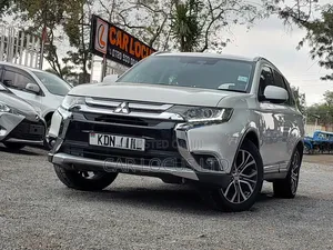 Mitsubishi Outlander 2018 Pearl