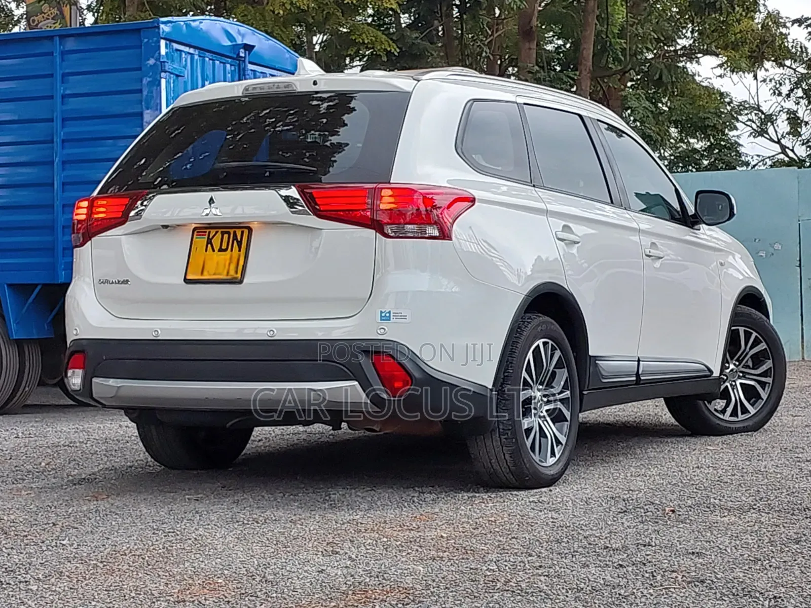 Mitsubishi Outlander 2018 Pearl