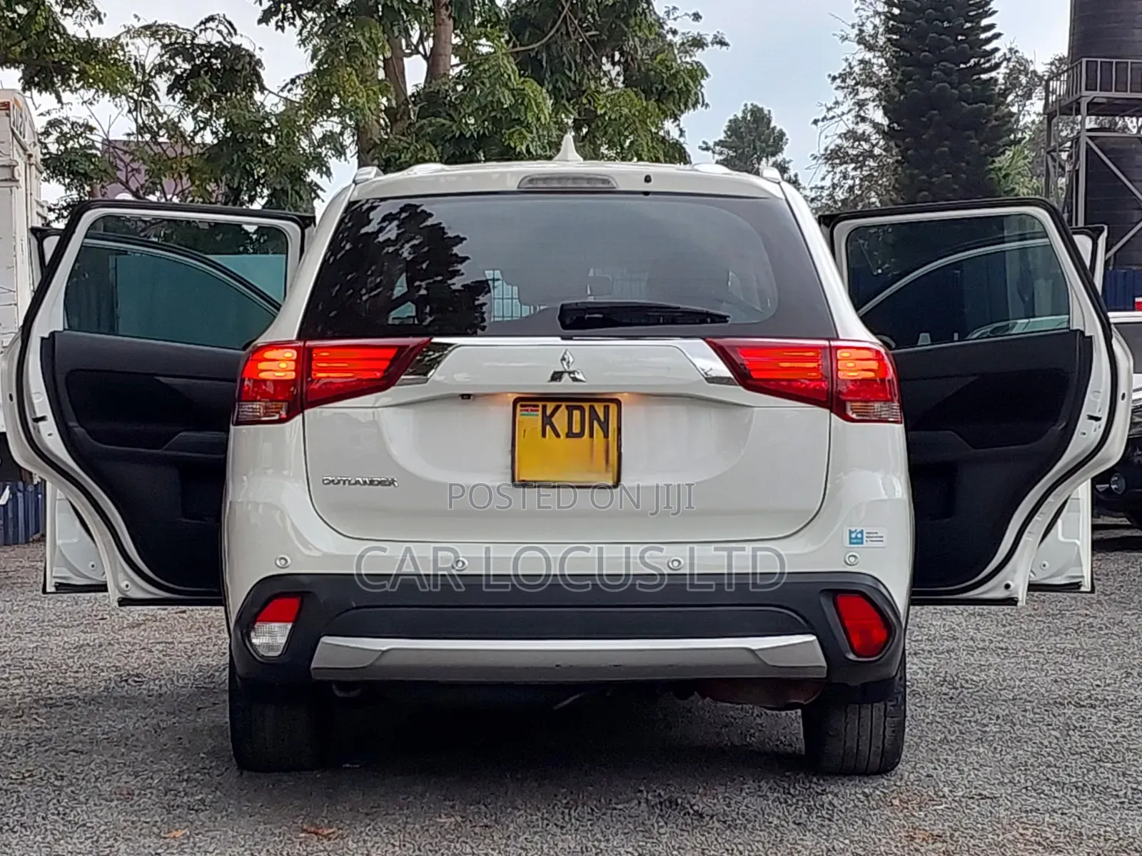 Mitsubishi Outlander 2018 Pearl