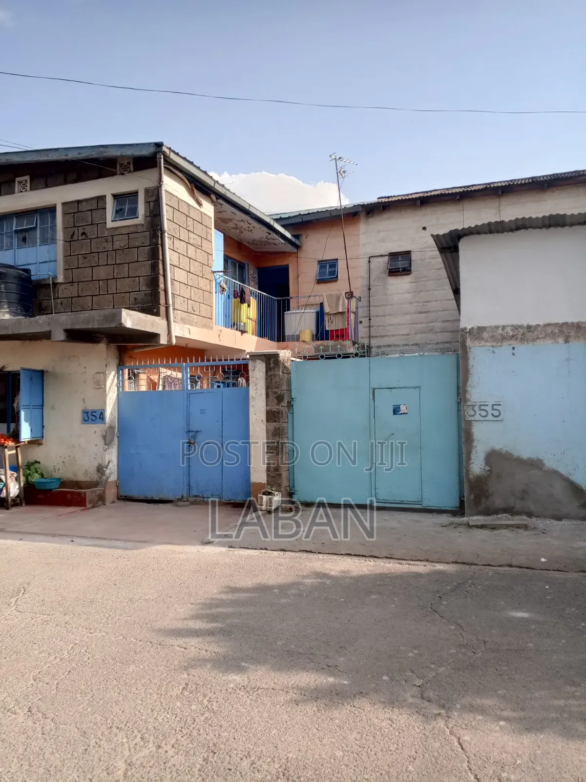 3bdrm Maisonette in Komarock Sector 1 for sale