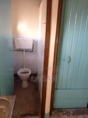 3bdrm Maisonette in Komarock Sector 1 for sale