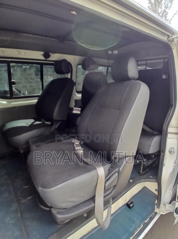 Toyota HiAce 2014 White - thumbnail 5