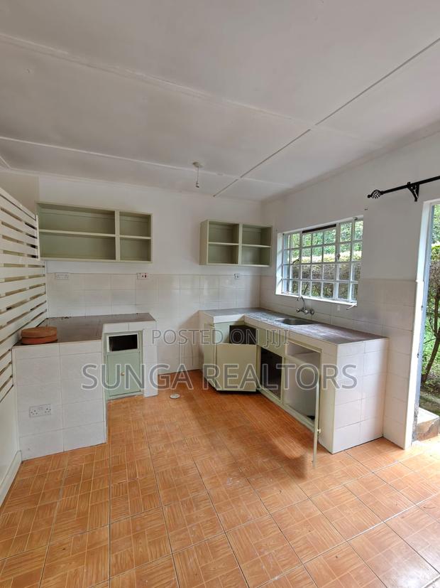 2bdrm Bungalow in Hardy for rent - thumbnail 3