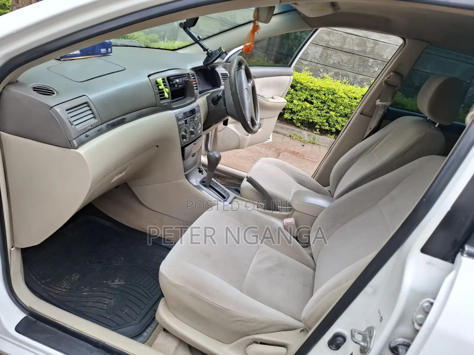 Toyota Corolla 2006 White