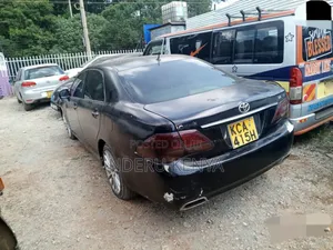 Toyota Crown 2008 Black