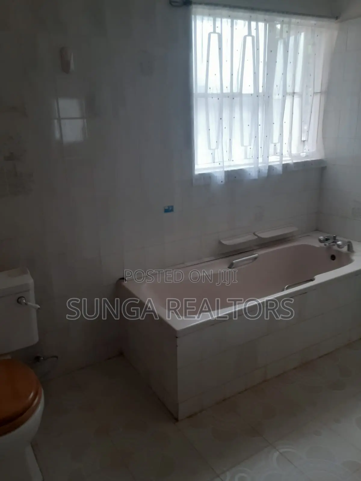 Furnished 3bdrm House in Evergreen, Runda for rent