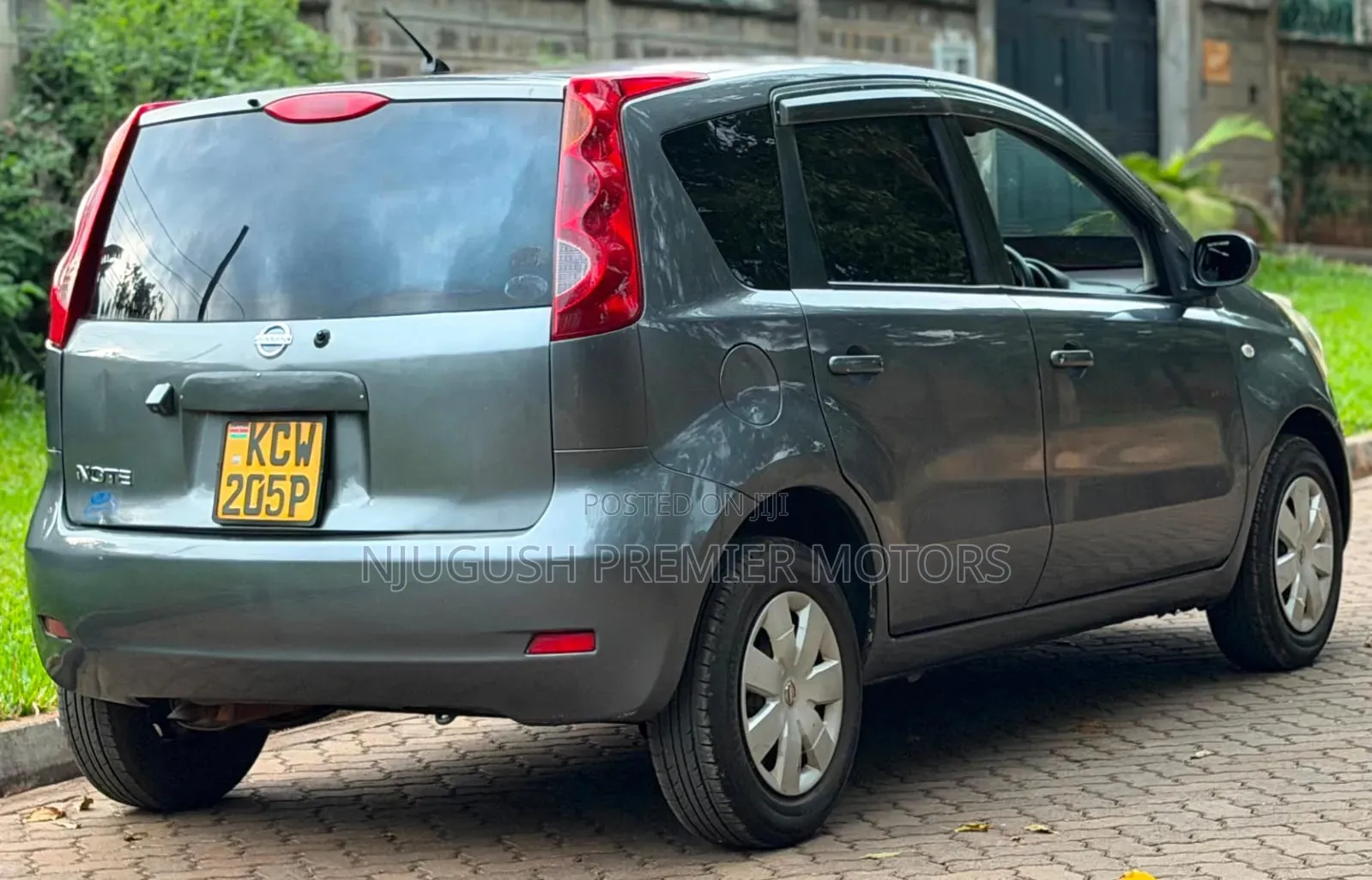 Nissan Note 2013 Gray