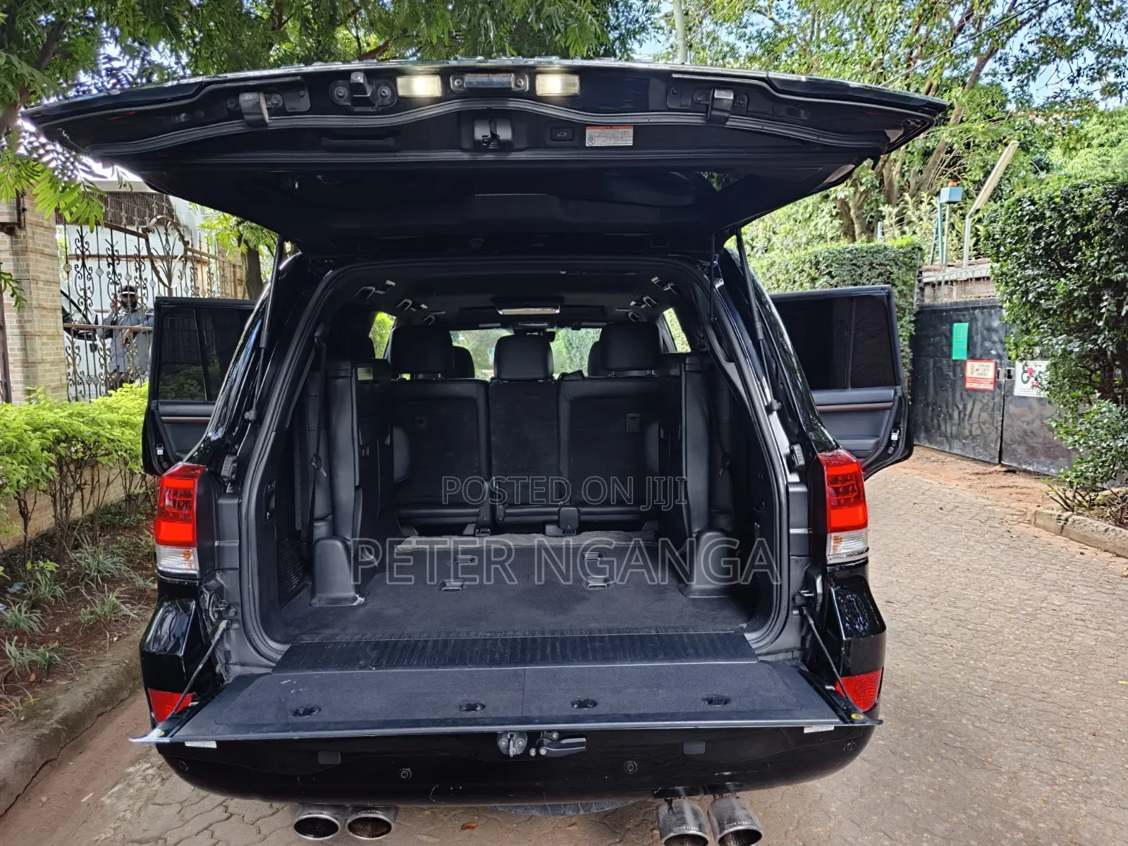 Toyota Land Cruiser 2016 Matt Black