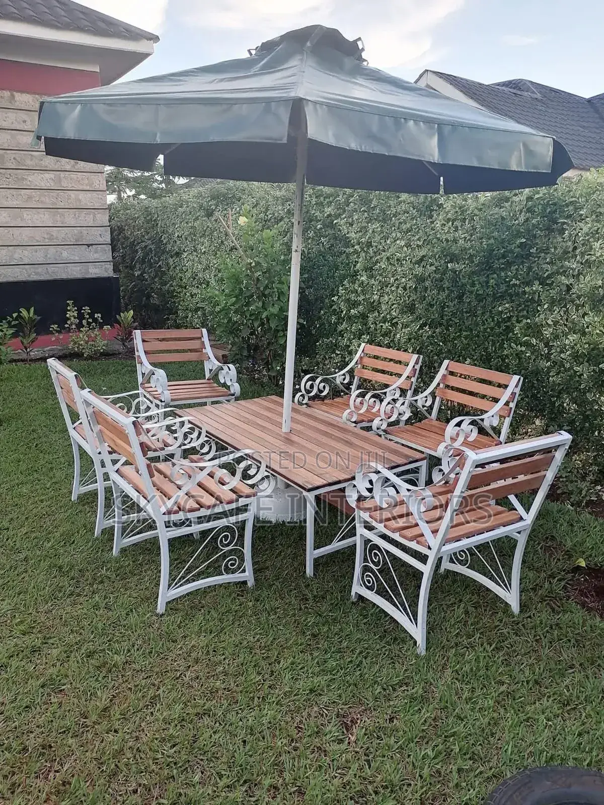 Garden Umbrella Set