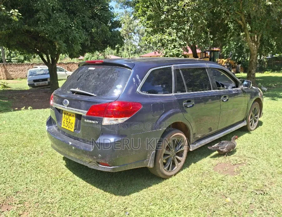 Subaru Legacy 2014 Blue