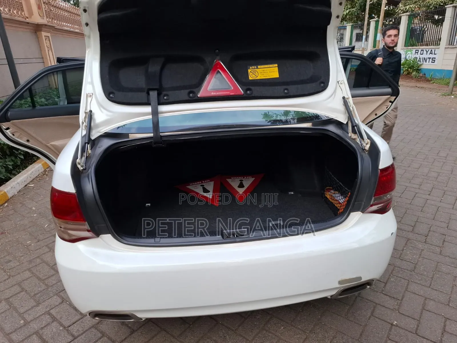 Toyota Crown 2009 White