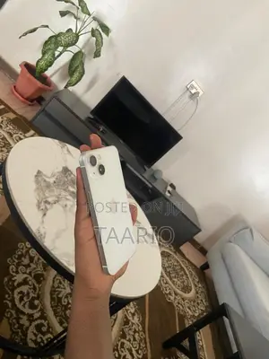 Apple iPhone 13 128 GB White