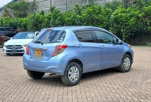 Toyota Vitz 2013 Blue