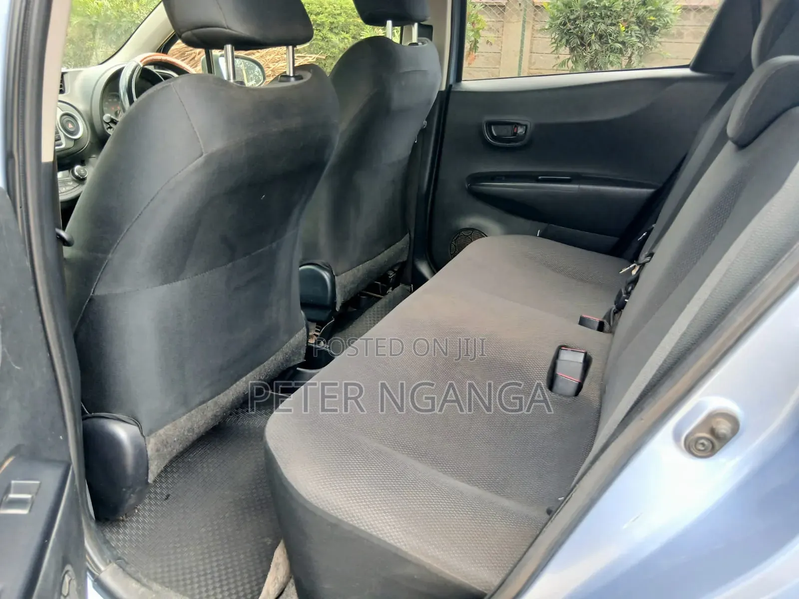 Toyota Vitz 2013 Blue
