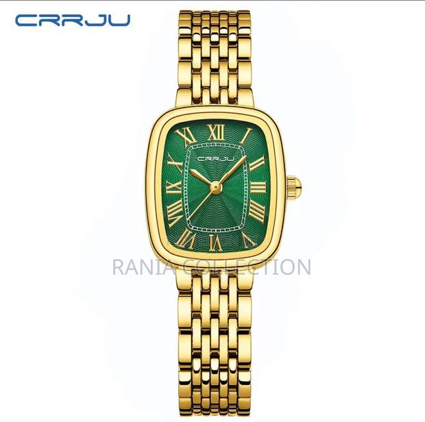 Green and Gold Crrju Ladies Wristwatch