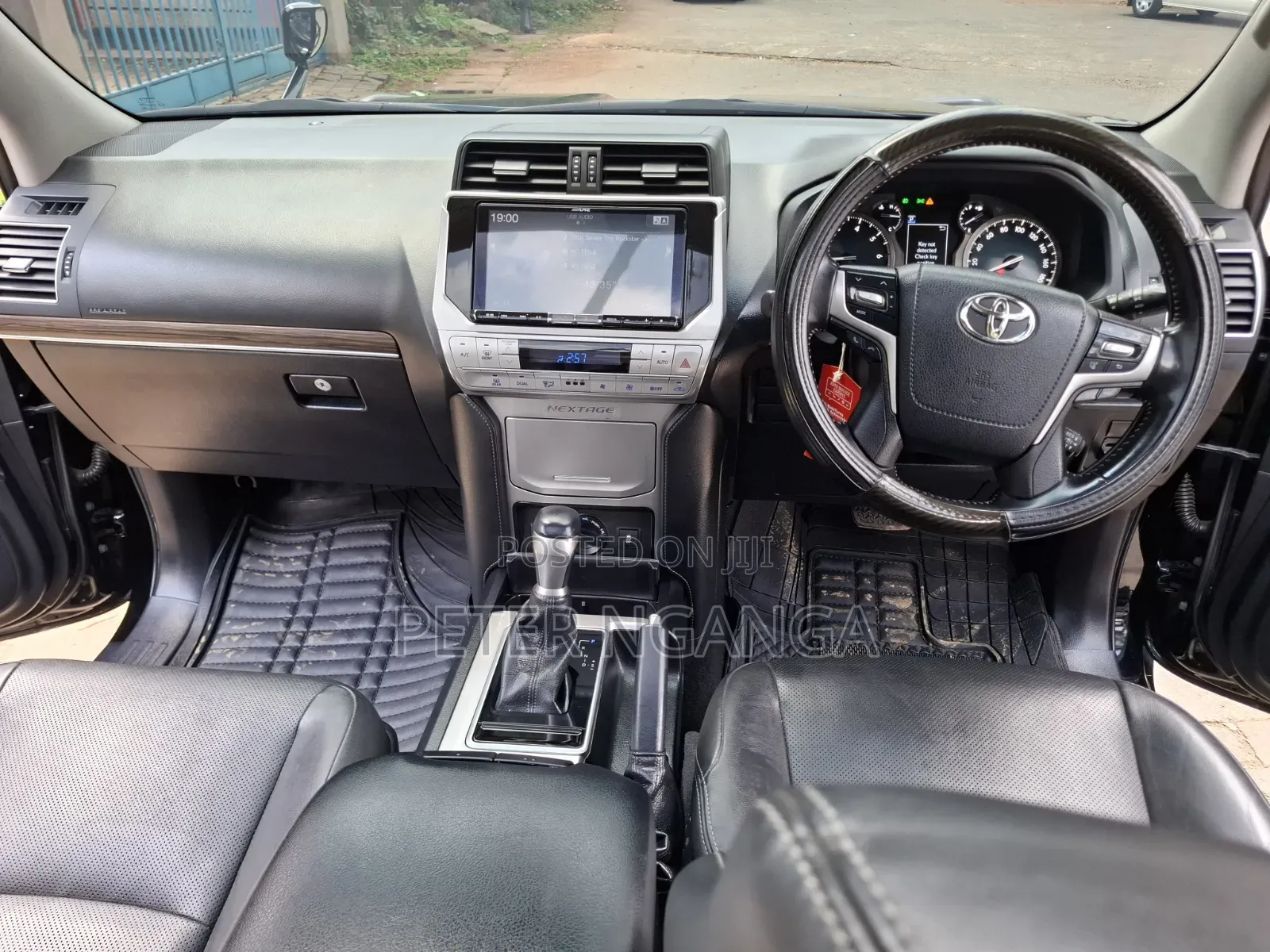 Toyota Land Cruiser Prado 2019 Black