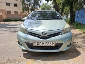 Toyota Vitz 2011 Green