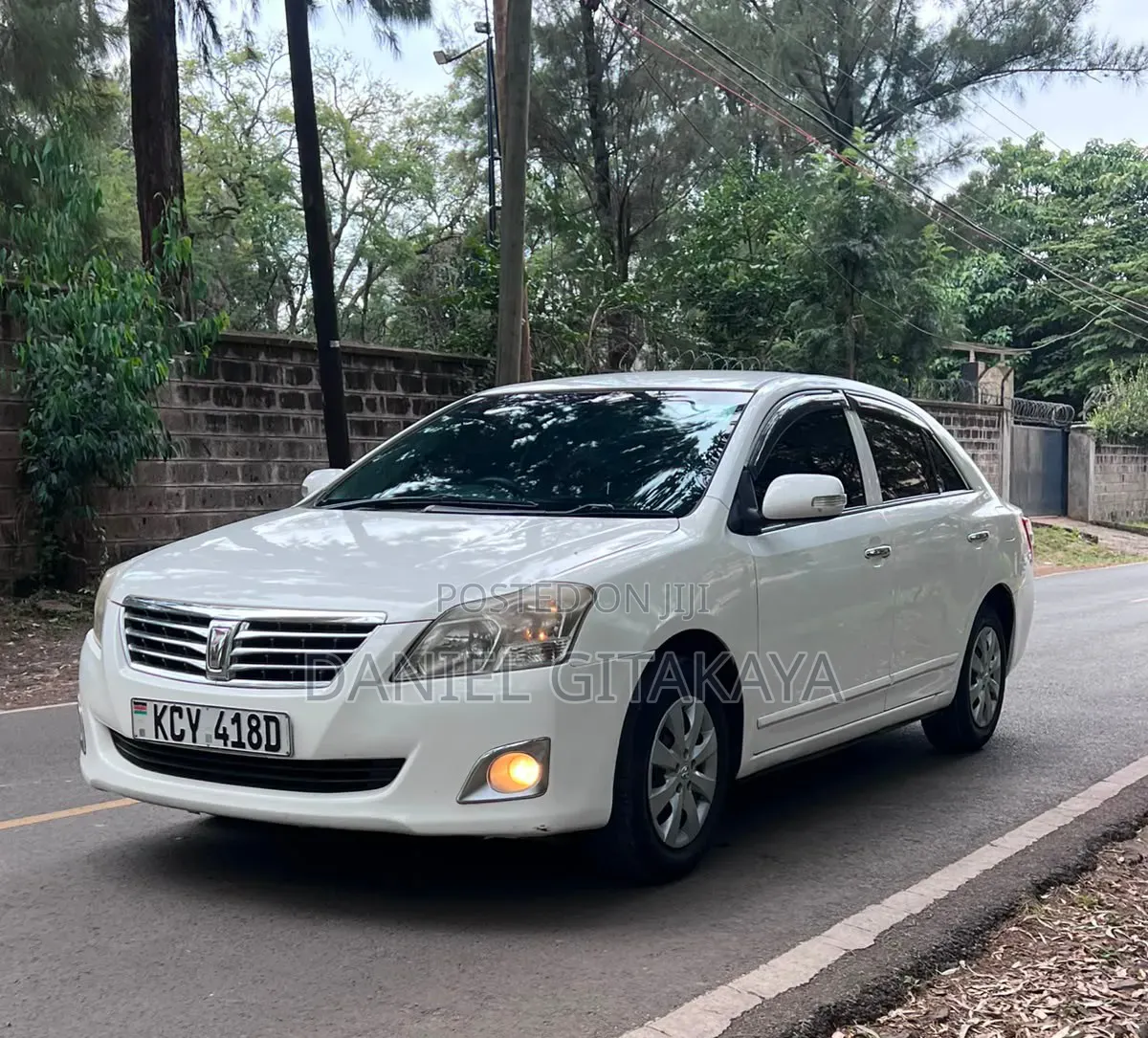 Toyota Premio 2013 White