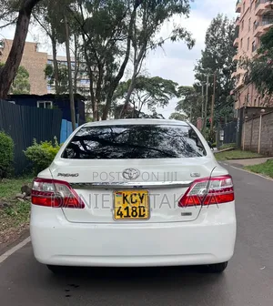 Toyota Premio 2013 White