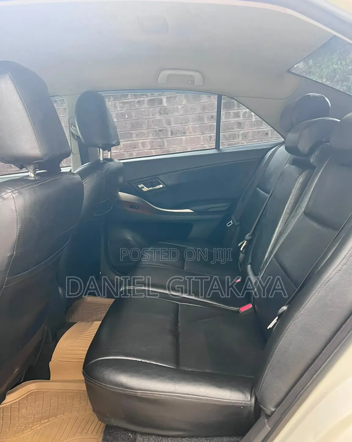Toyota Premio 2013 White