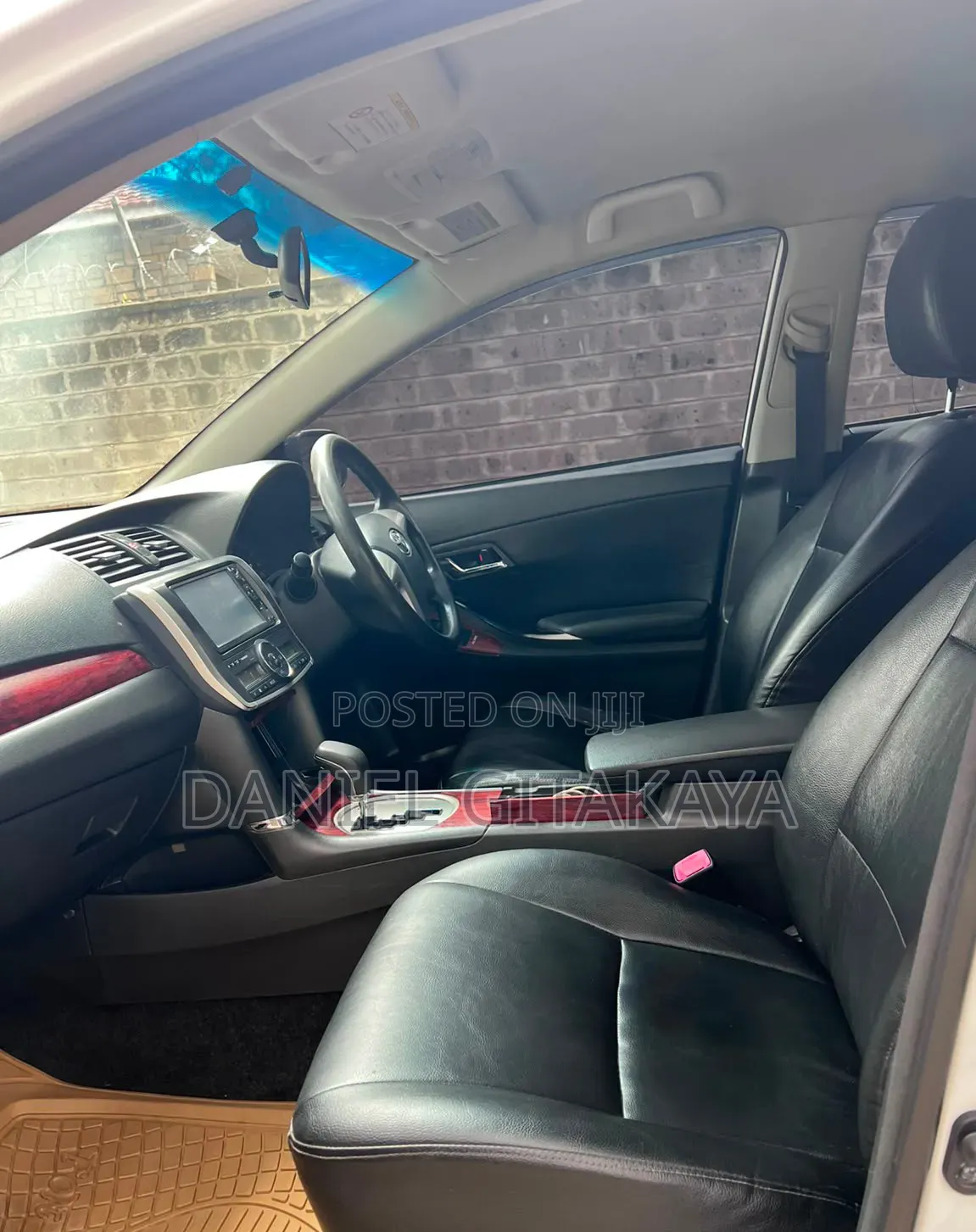 Toyota Premio 2013 White