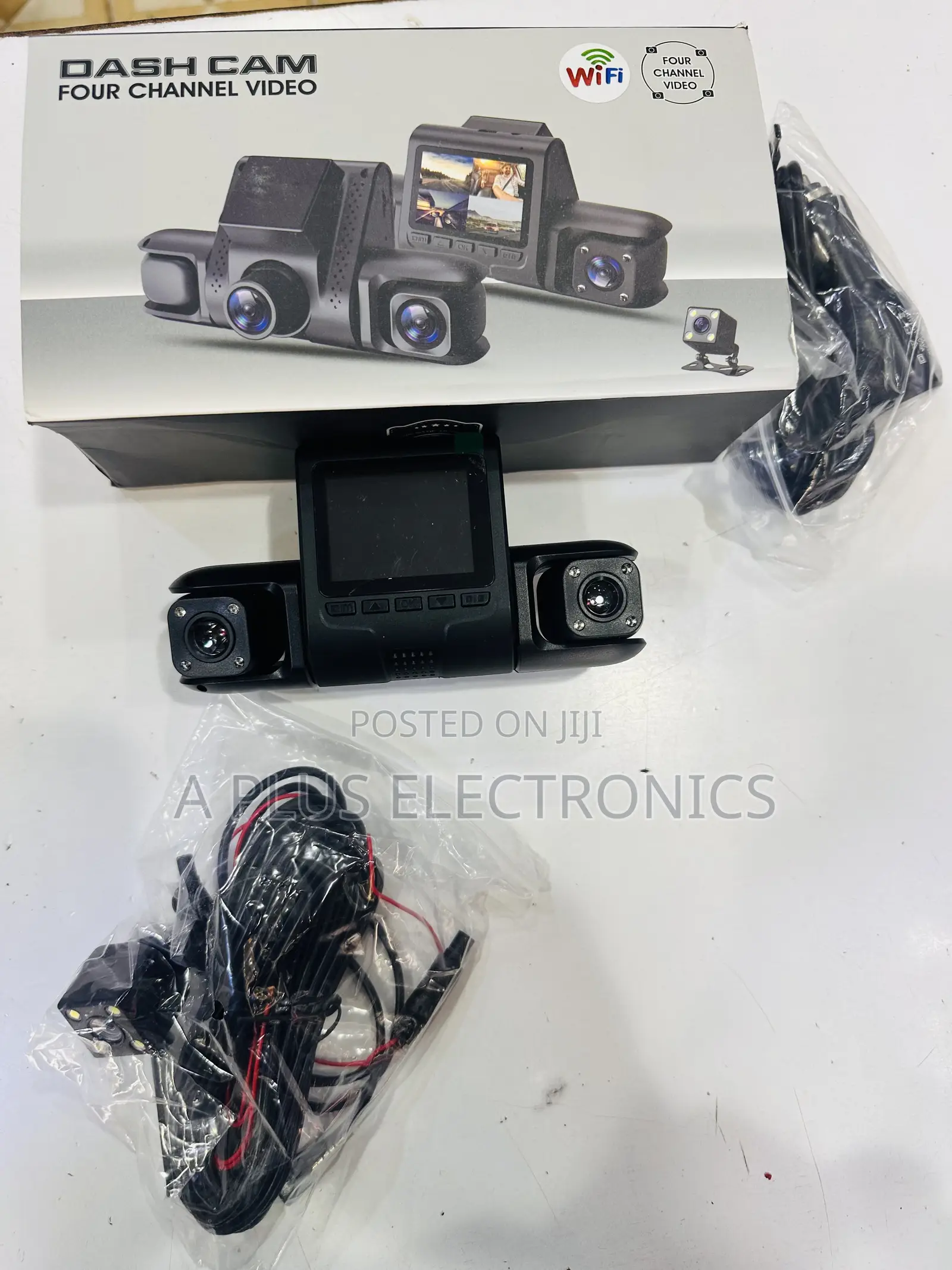 Lens Dash Camera D43 With Wifi – High Definition All-Around Car Camera