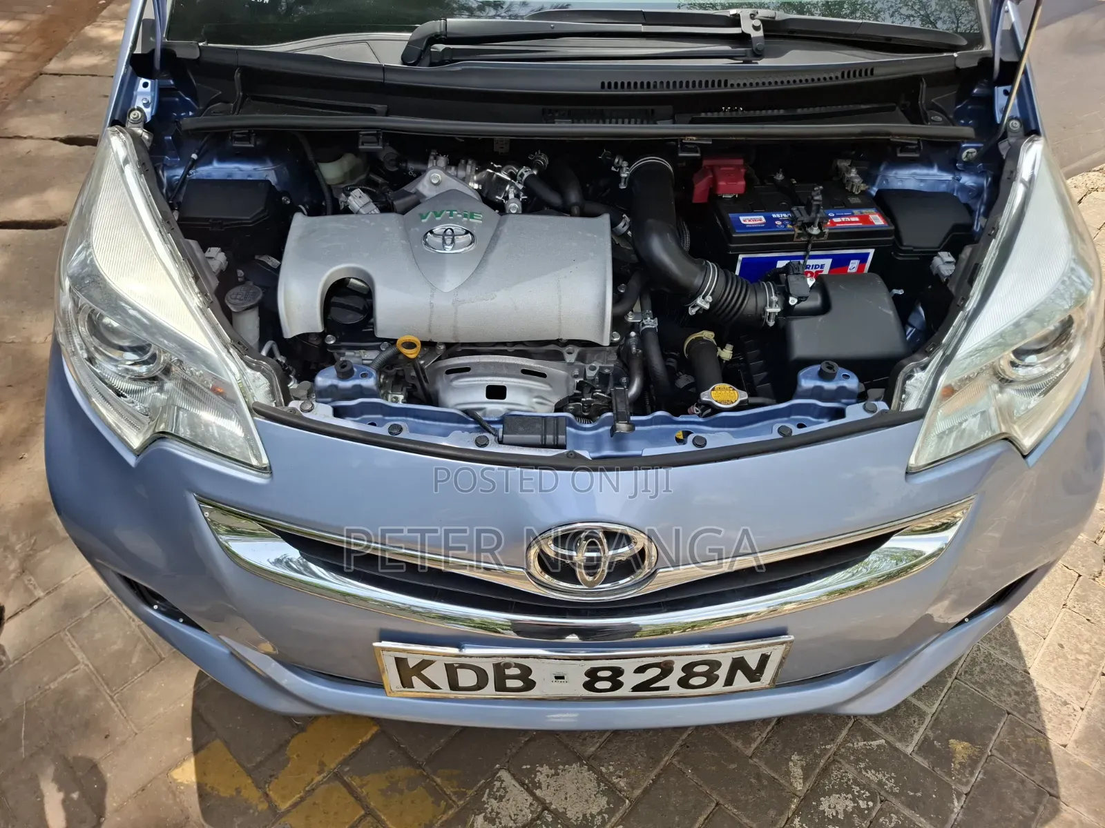 Toyota Ractis 2014 Blue