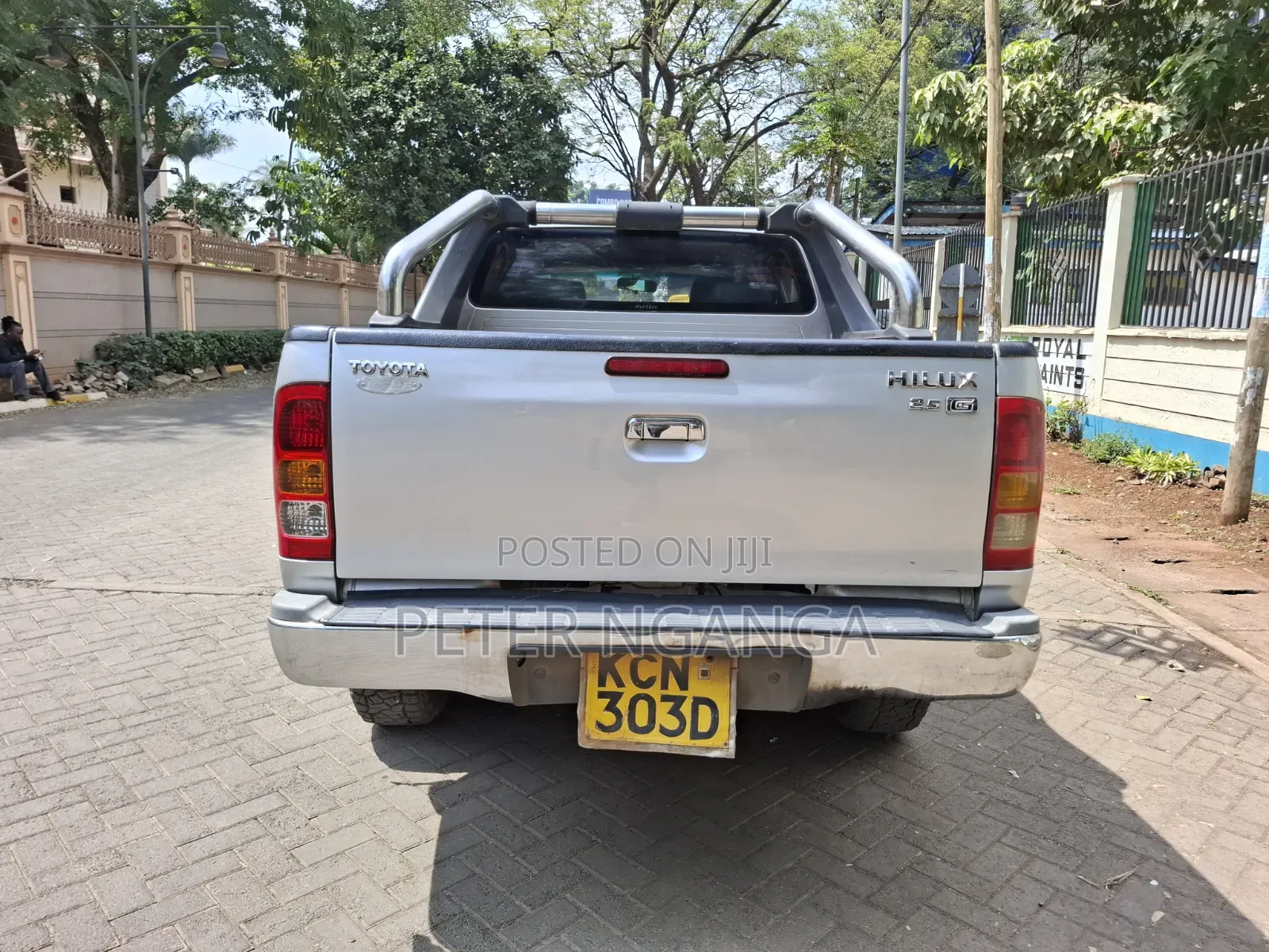 Toyota Hilux 2010 Silver